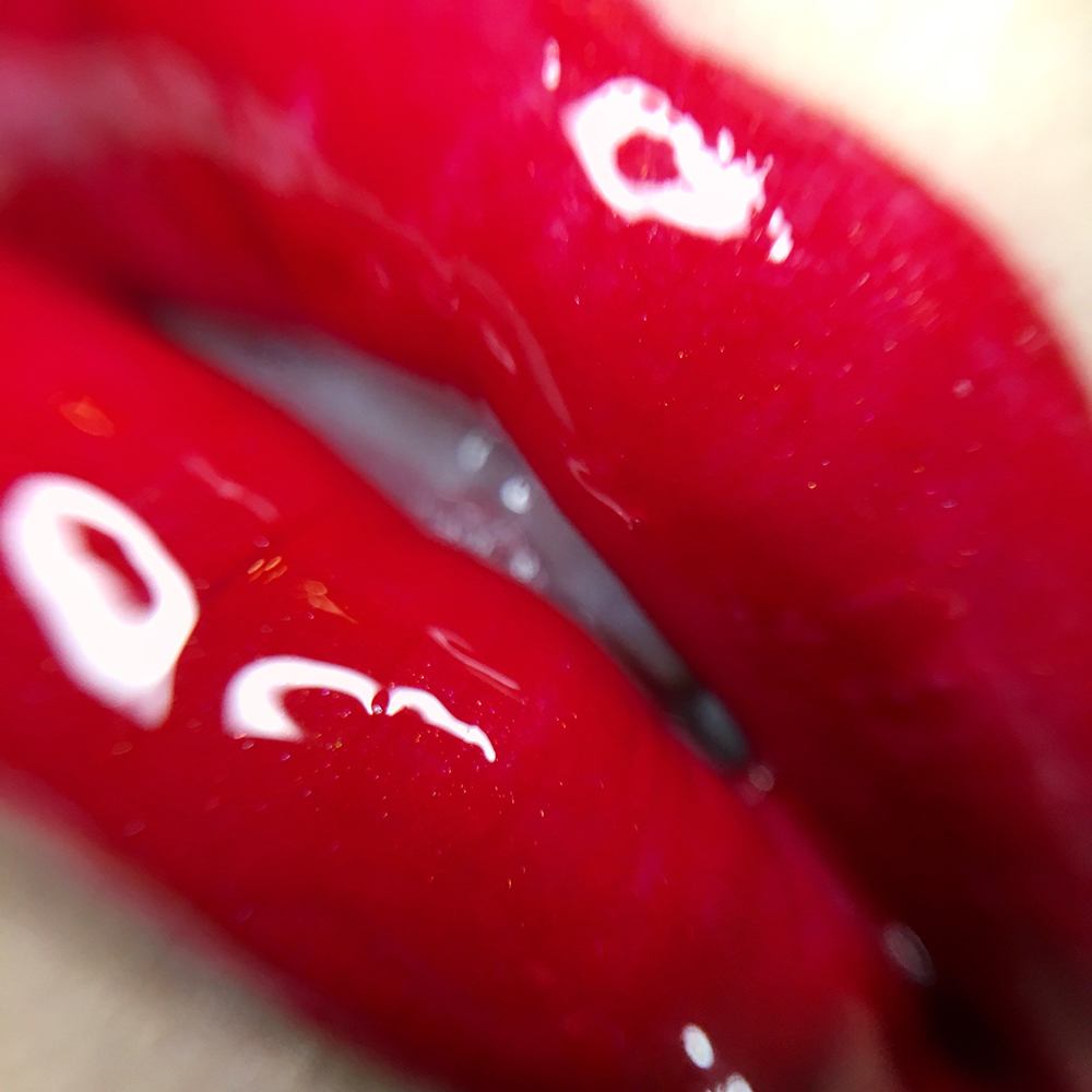 фото Блеск для губ (4мл) в интернет магазине декоративной косметики